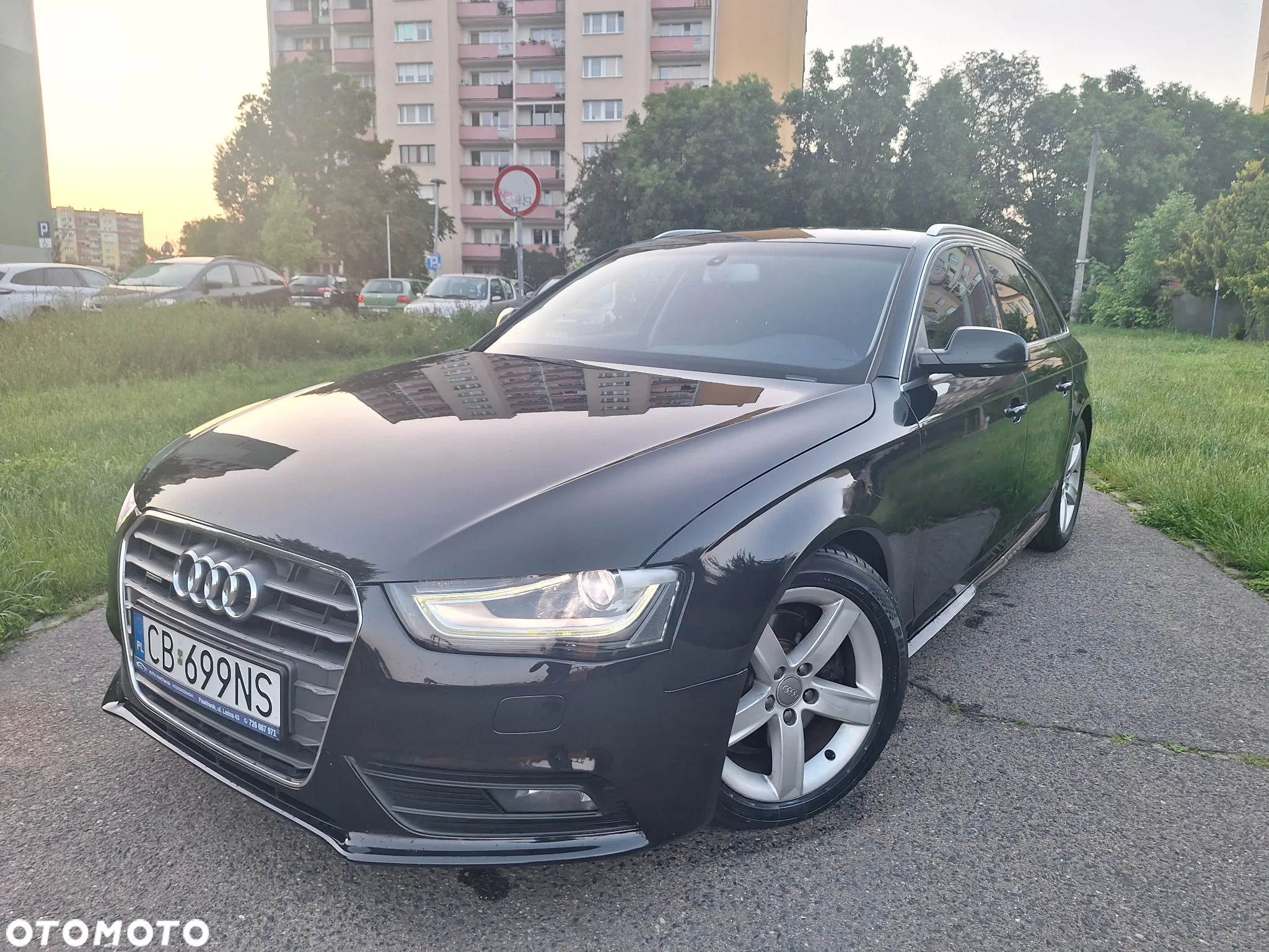 Audi A4 2.0 TDI Quattro Line S tronic - 9
