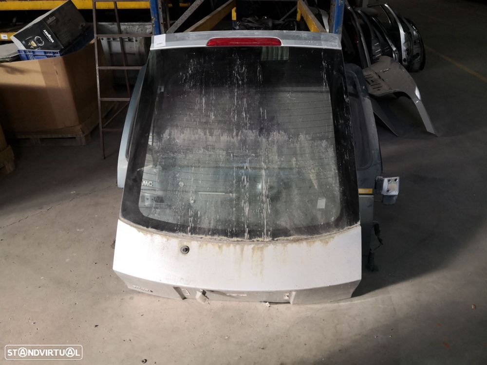 Tampa Da Mala Toyota Celica Coupé (_T23_) - 1