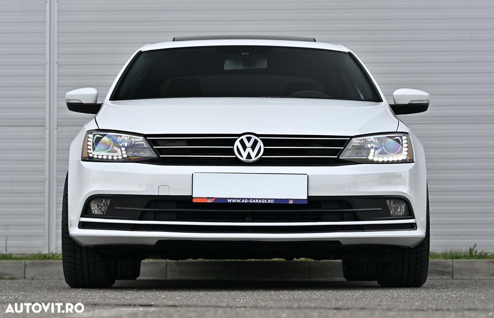 Volkswagen Jetta - 5