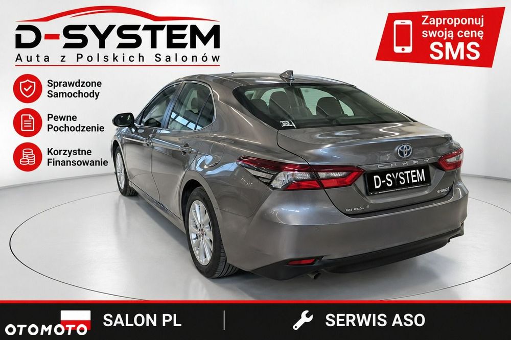 Toyota Camry - 24