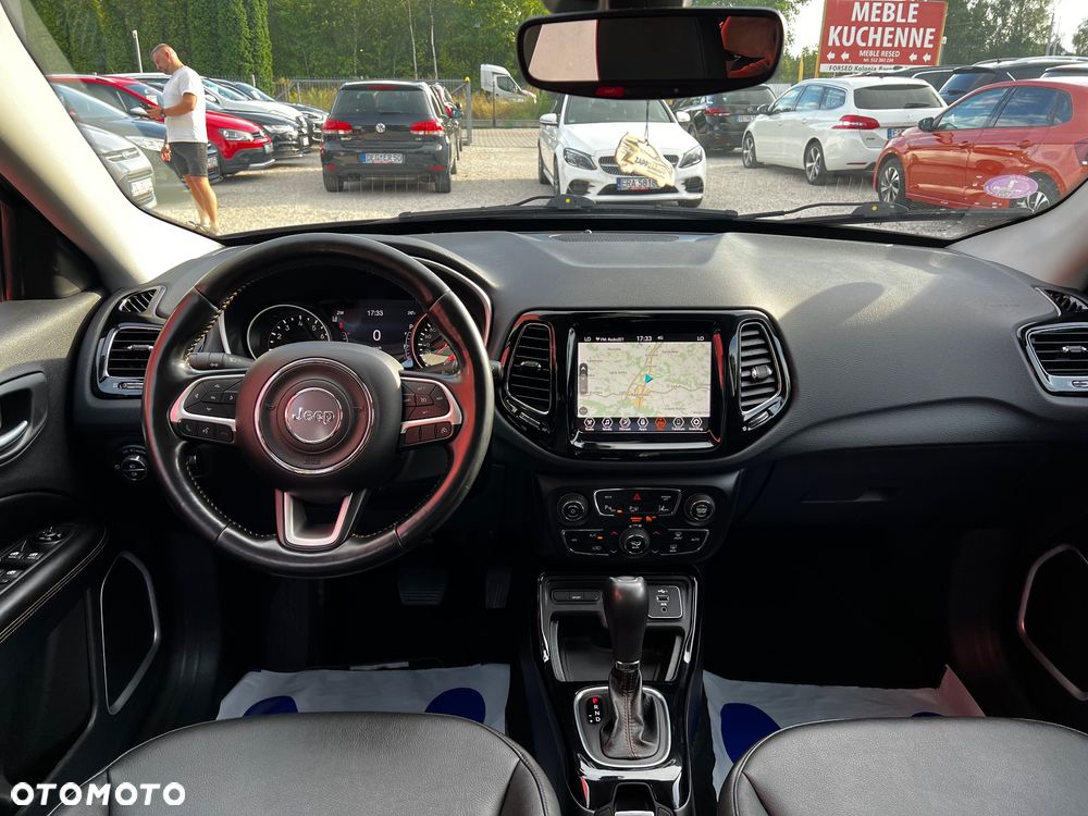 Jeep Compass - 22