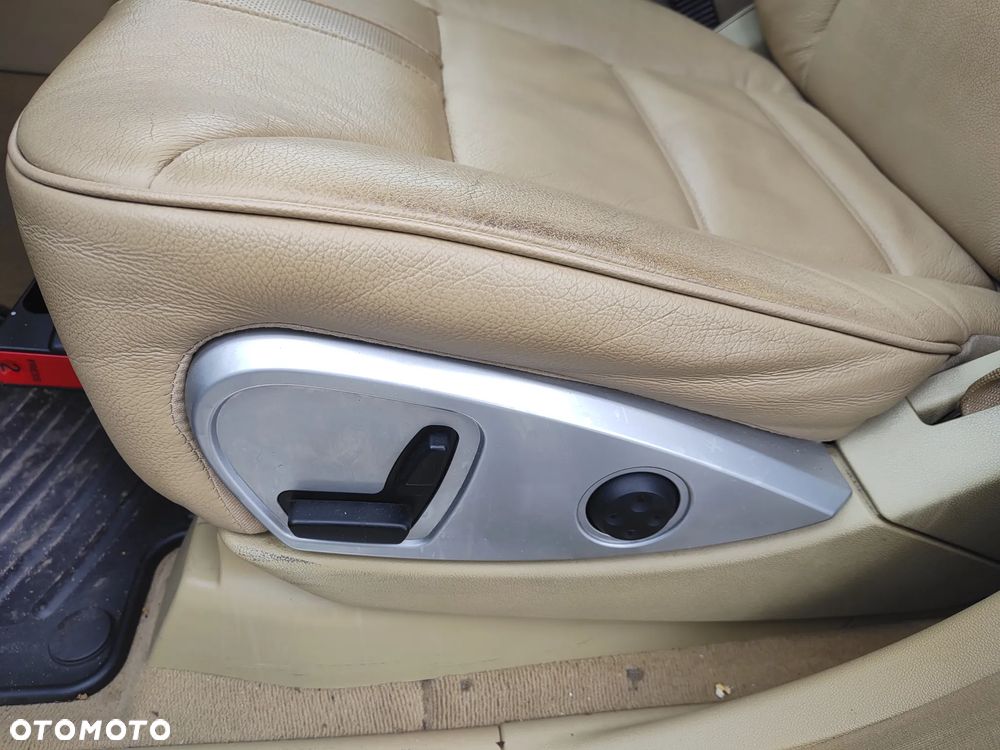 Mercedes-Benz ML - 10