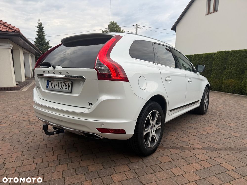 Volvo XC 60 D4 Drive-E Ocean Race - 4