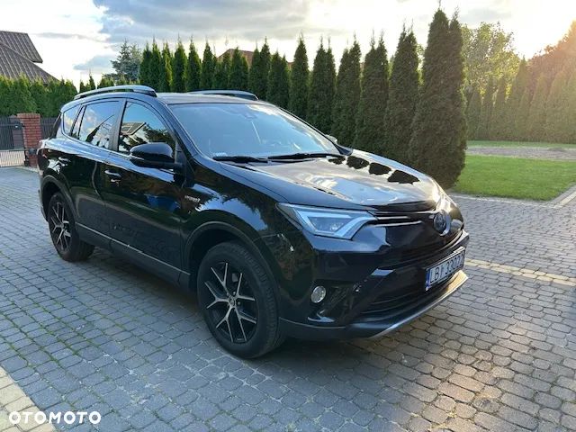 Toyota RAV4 - 4