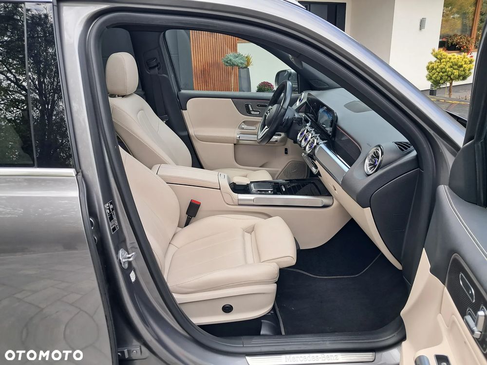 Mercedes-Benz GLB 200 d 8G-DCT Progressive Advanced - 25