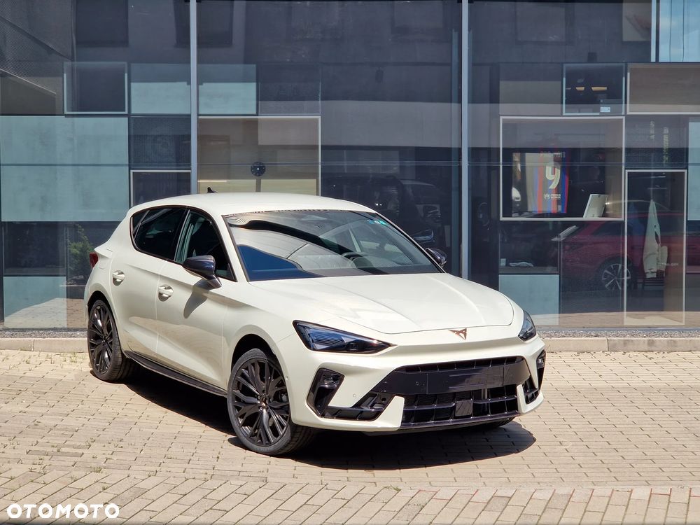 Cupra Leon 1.5 eTSI mHEV DSG - 2