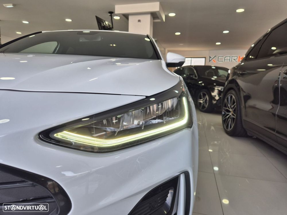 Ford Focus 1.0 EcoBoost MHEV ST-Line - 9