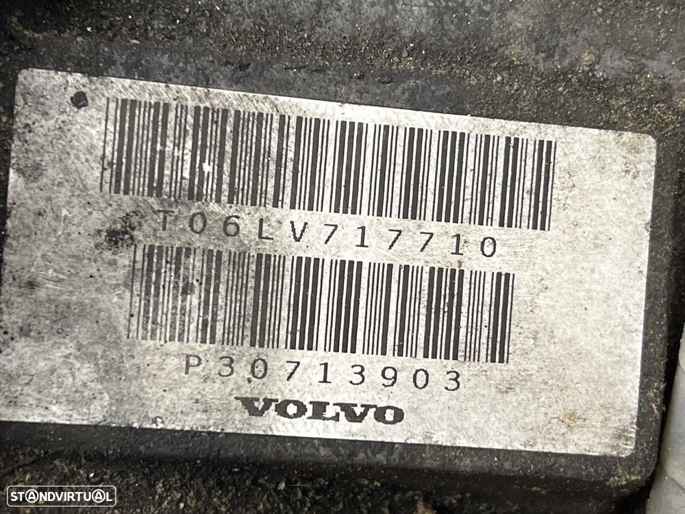 Caixa de velocidades automática VOLVO C30 (533) D5 REF. 30713903 MOTOR D5244T8 - 7