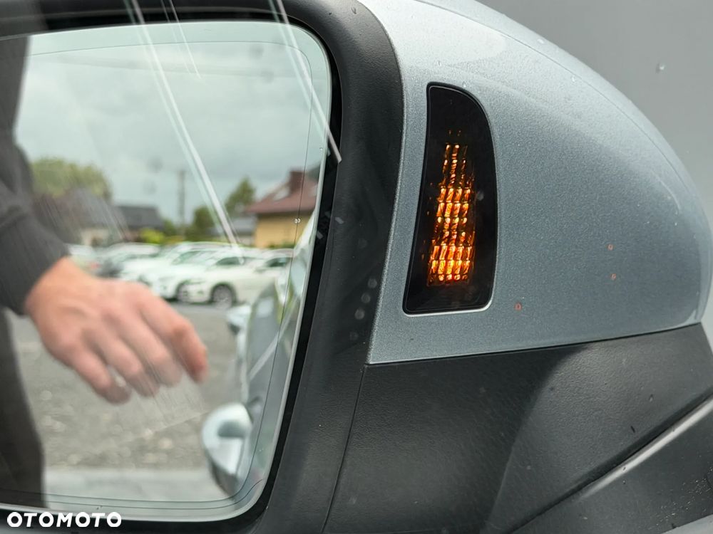 Volkswagen Passat 2.0 TDI EVO Essence - 28