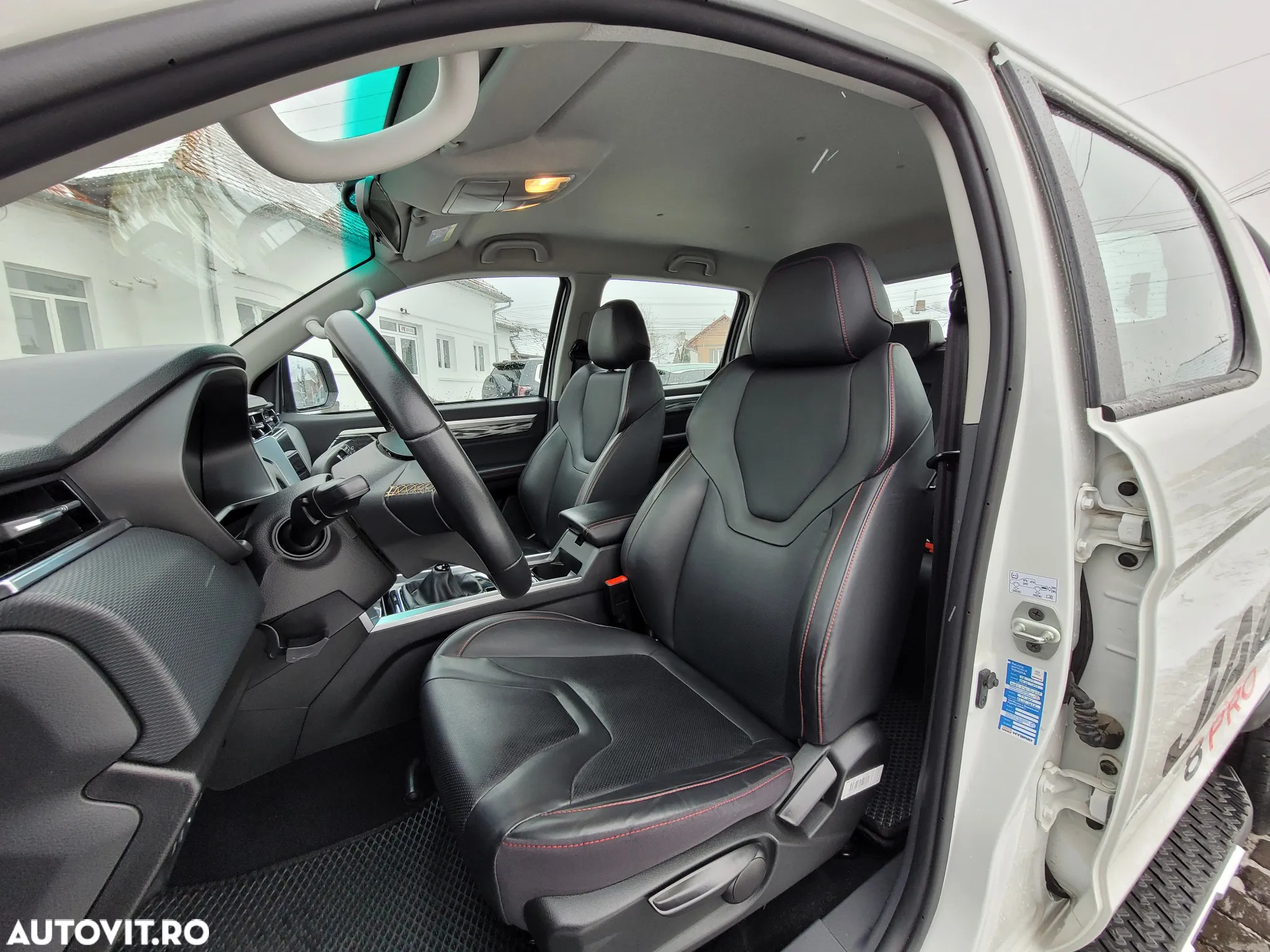 JAC T8 - 14