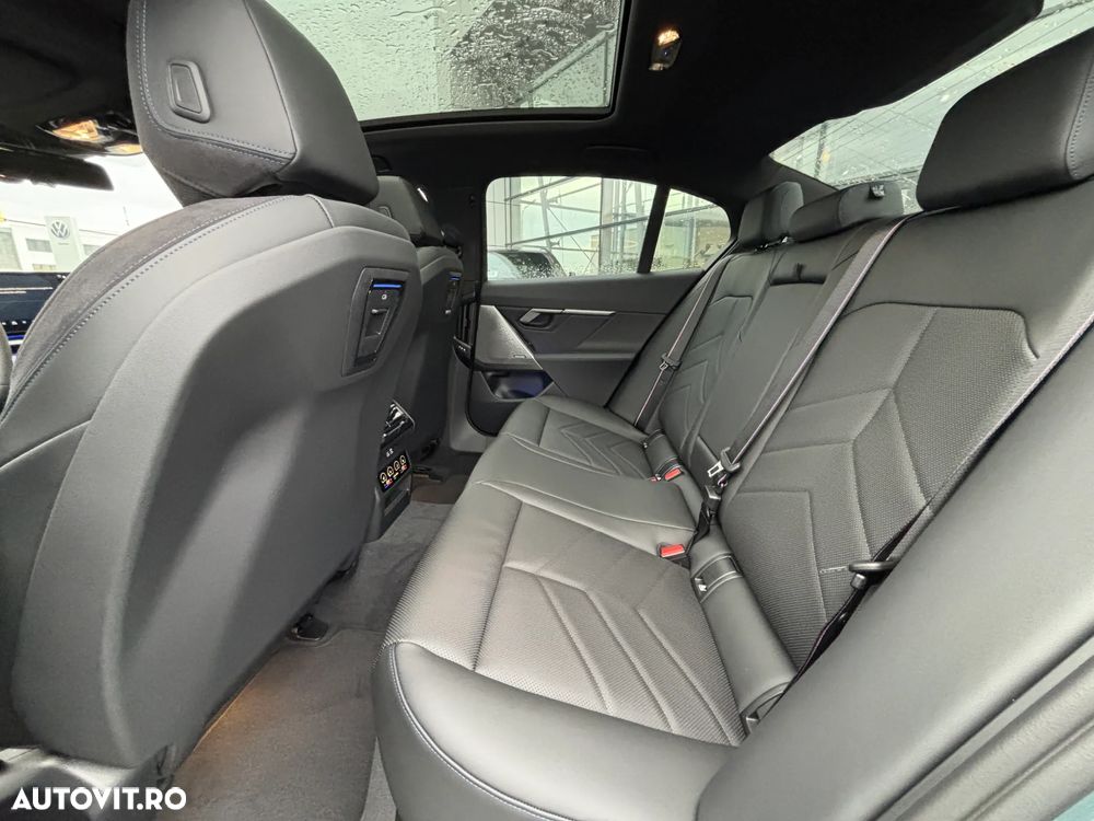 BMW Seria 5 520d xDrive AT MHEV - 10