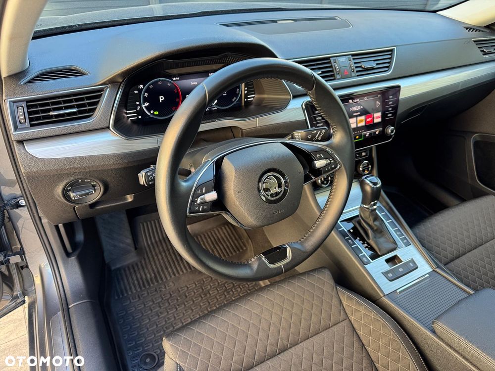 Skoda Superb 2.0 TDI SCR Ambition DSG - 12