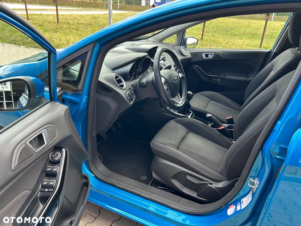 Ford Fiesta 1.0 EcoBoost S&S TITANIUM - 10