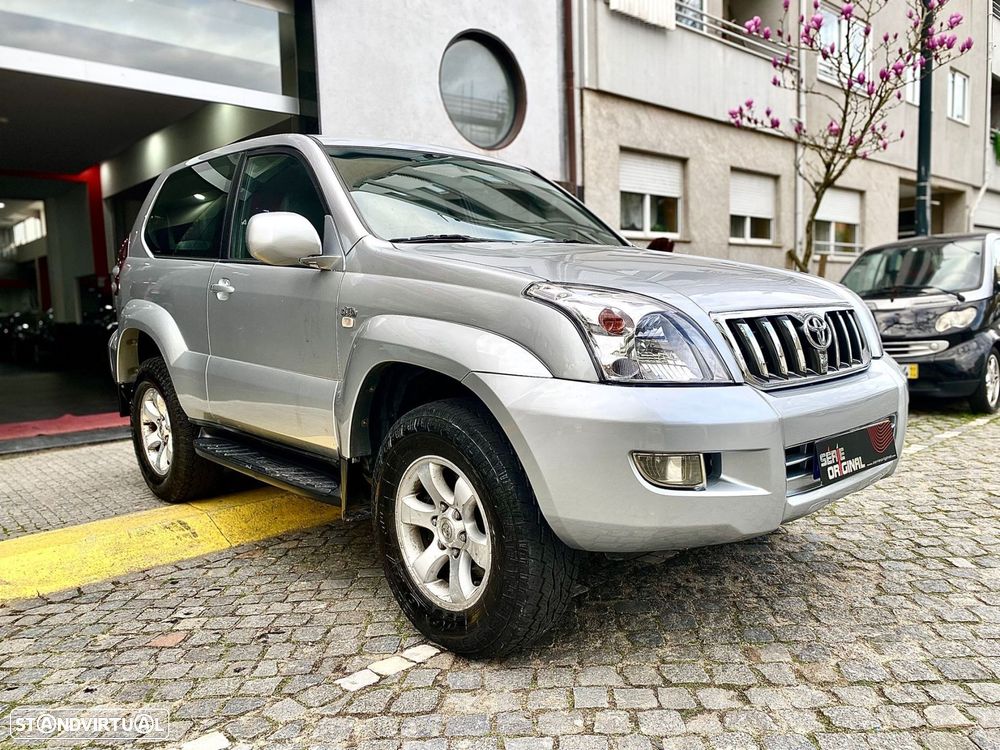 Toyota Land Cruiser 3.0 D-4D Std. Aut - 6
