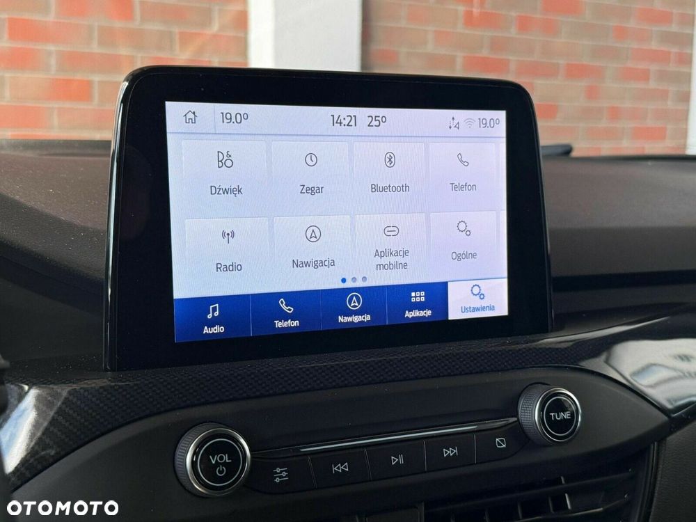 Ford Focus 1.5 EcoBoost ST-Line X - 25