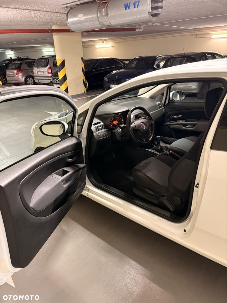 Fiat Grande Punto 1.3 Multijet 16V Dualogic Dynamic - 9