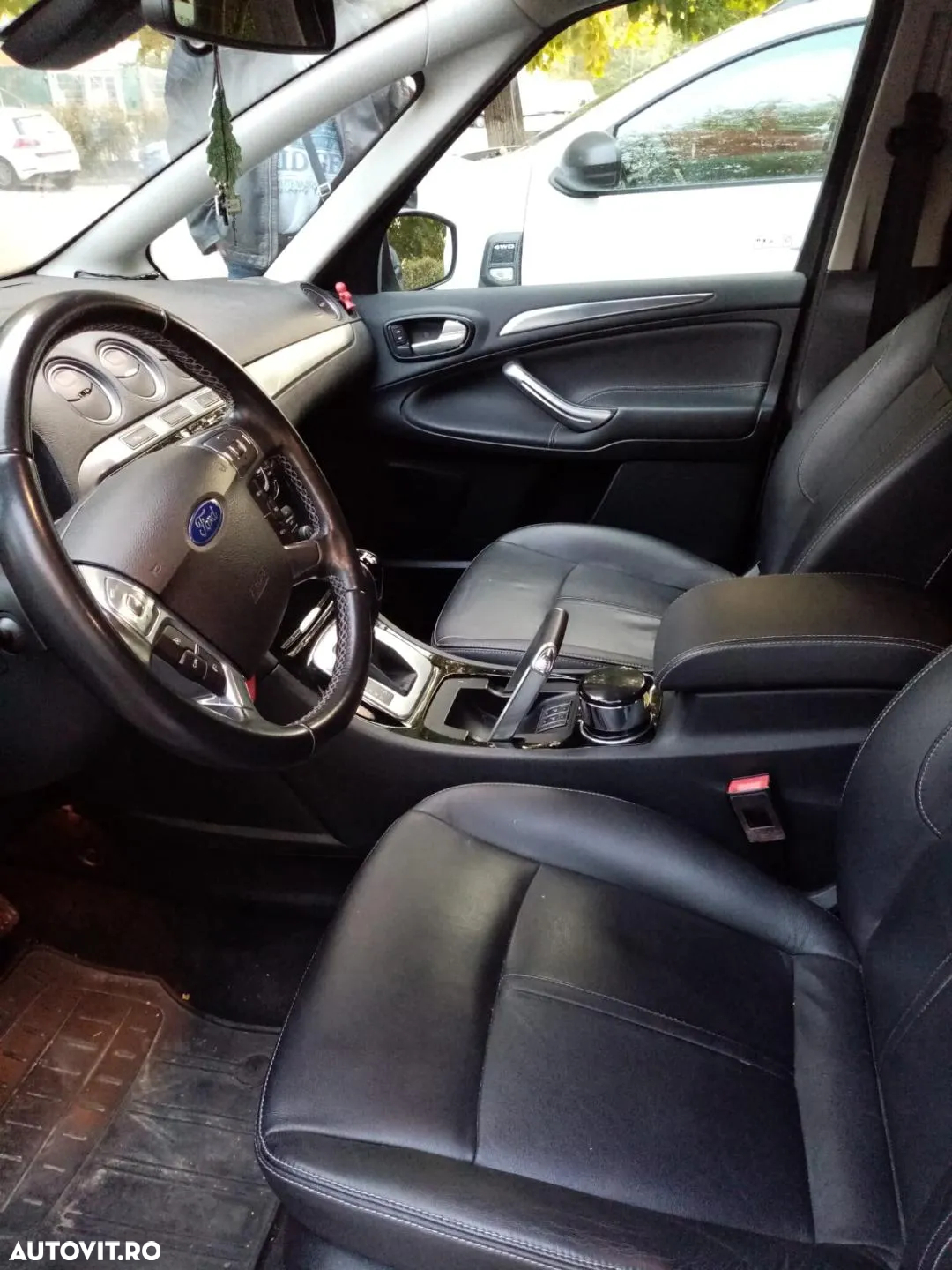 Ford S-Max 2.0 TDCi Powershift Titanium - 11