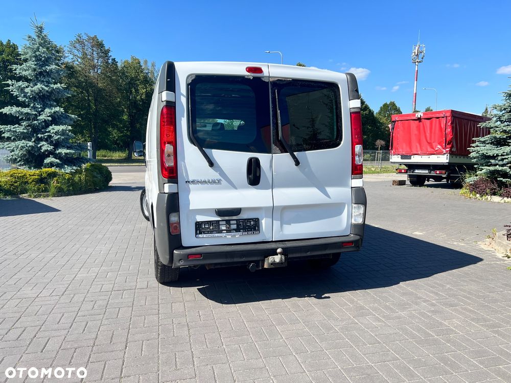Renault Trafic - 9