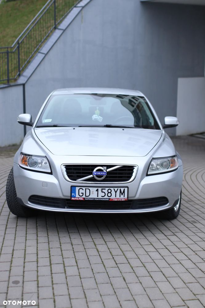 Volvo S40 2.0D - 9