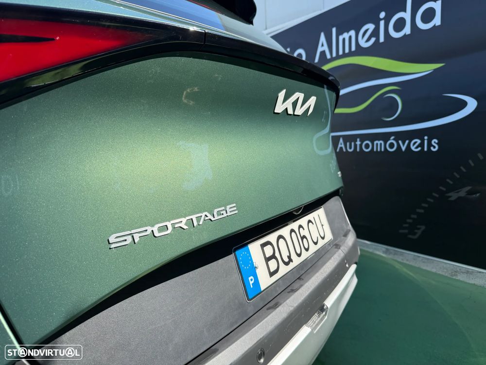 Kia Sportage 1.6 T-GDi HEV Tech - 6