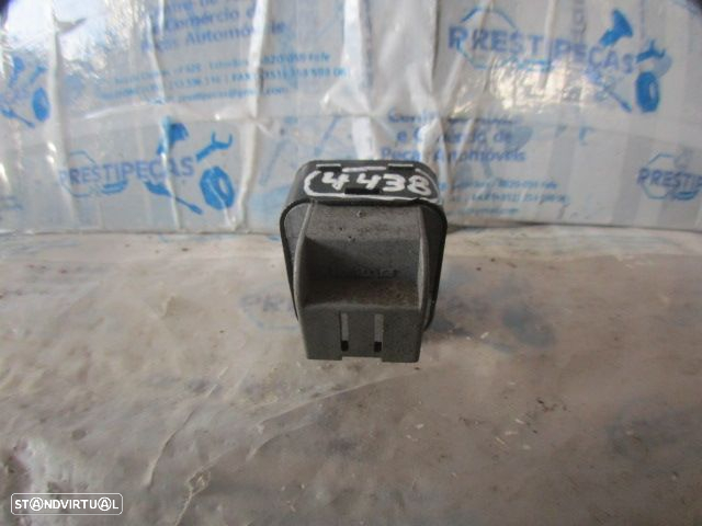 Interruptor Inter4438 PEUGEOT BIPPER TEPEE 2012 1.3HDI 75CV 5P CINZENTO REGULAÇÃO DOS ESPELHOS - 2