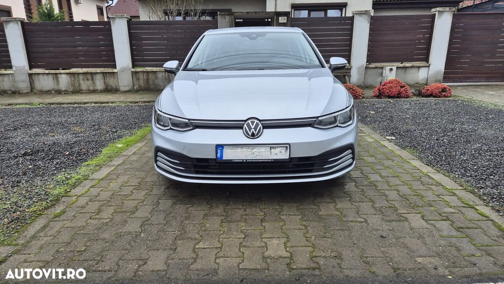 Volkswagen Golf 1.0 eTSI DSG MHEV Life - 2