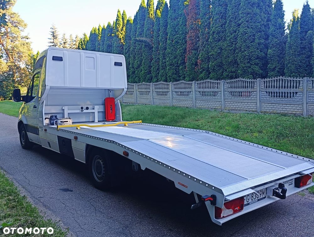 Mercedes-Benz SPRINTER - 3