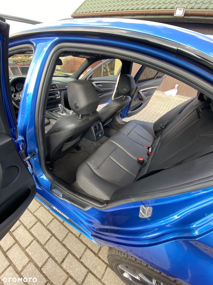 BMW Seria 3 328i - 6