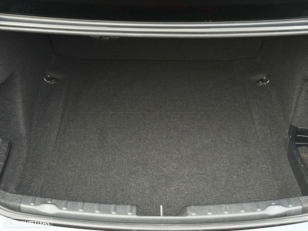 BMW 320 d Auto Pack M - 26