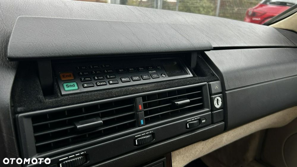 Mercedes-Benz SL - 13