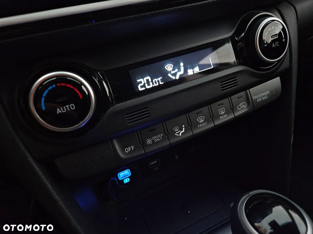 Hyundai Kona 1.6 GDI DCT Premium - 32