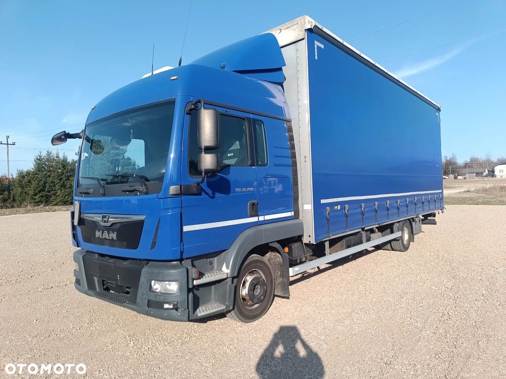 MAN TGL 12.250 Firana 7.7m Salon Polska - 1