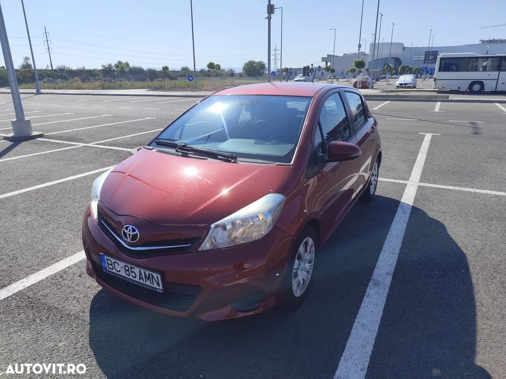 Toyota Yaris 1.3 VVT-i Luna - 1
