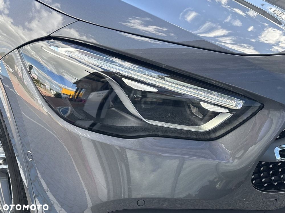Mercedes-Benz GLA 220 mHEV 4-Matic AMG Line 8G-DCT - 11