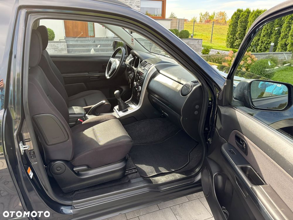 Suzuki Grand Vitara 1.6 Comfort - 10