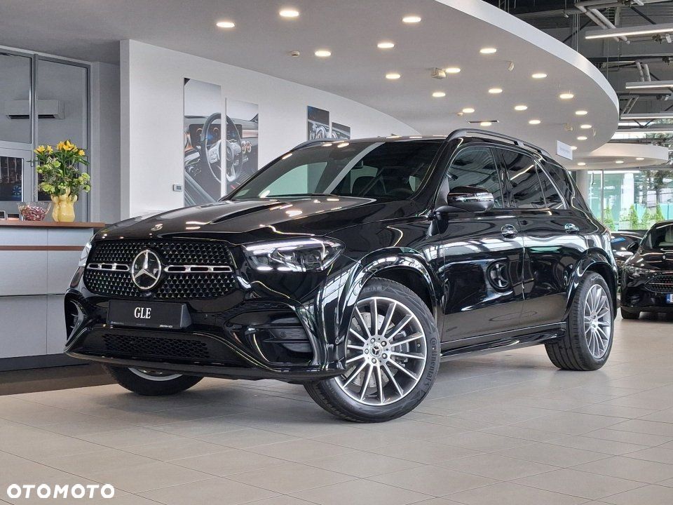 Mercedes-Benz GLE - 1