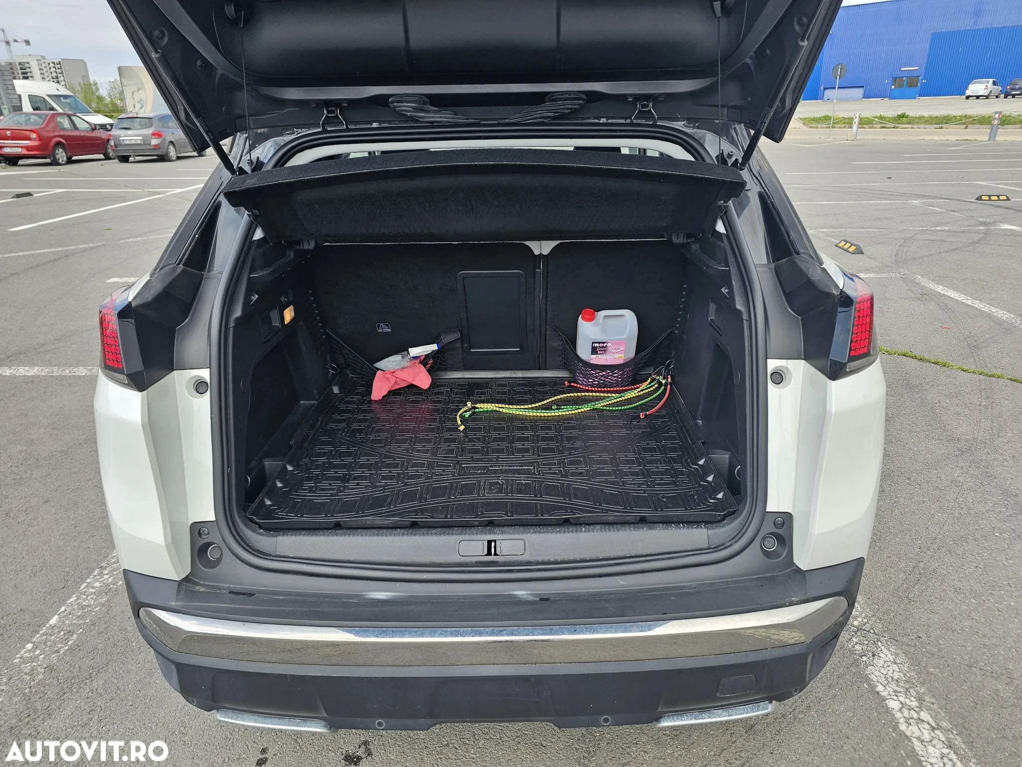 Peugeot 3008 1.6 THP EAT6 Allure - 11