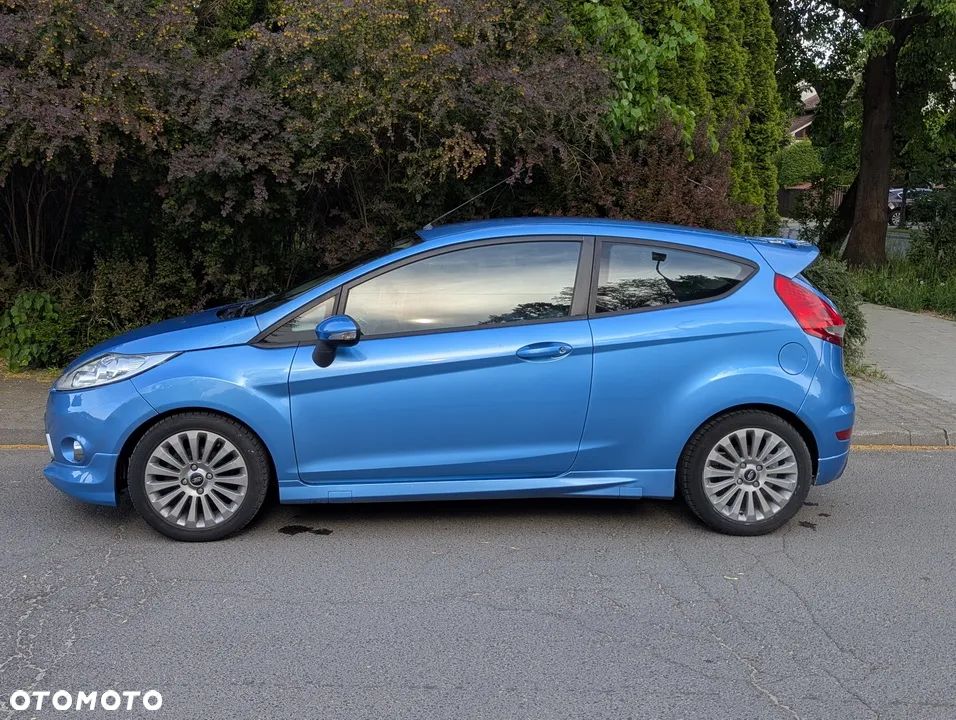 Ford Fiesta 1.6 Ti-VCT Sport - 2