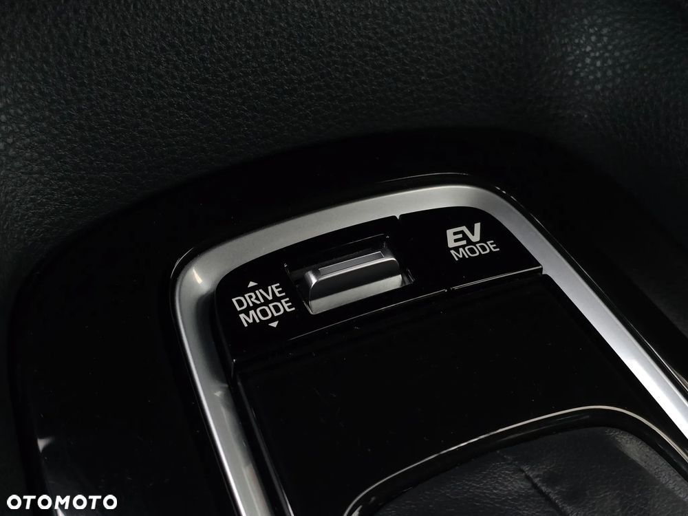 Toyota Corolla 1.8 Hybrid GPF GR Sport - 29