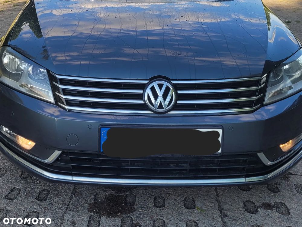 Volkswagen Passat - 5