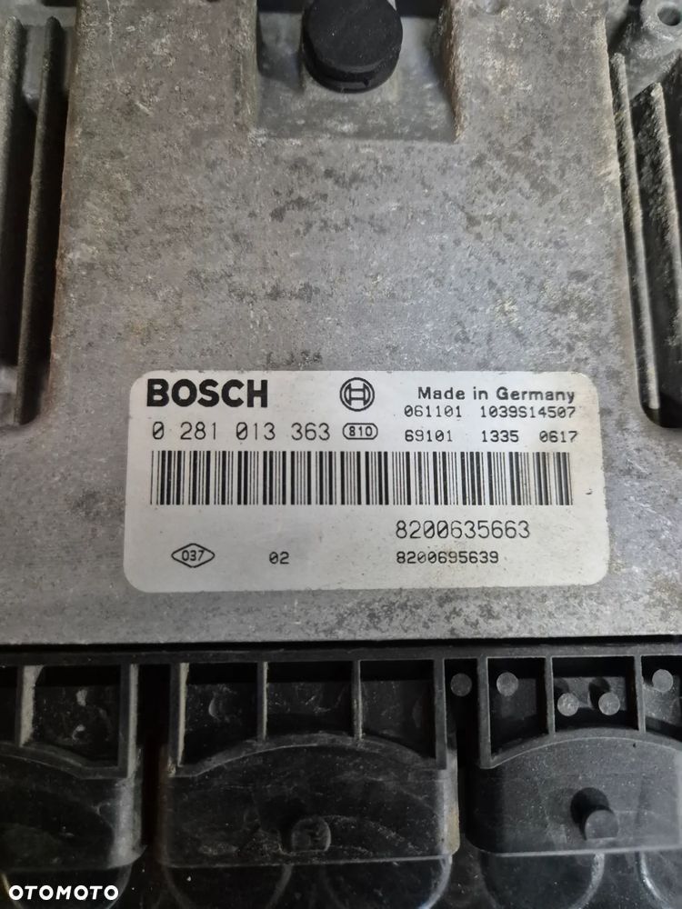 ZESTAW STARTOWY KOMPUTER UCH STACYJKA TRAFIC VIVARO PRIMASTAR 2.5 DCI 07-14r. - 2