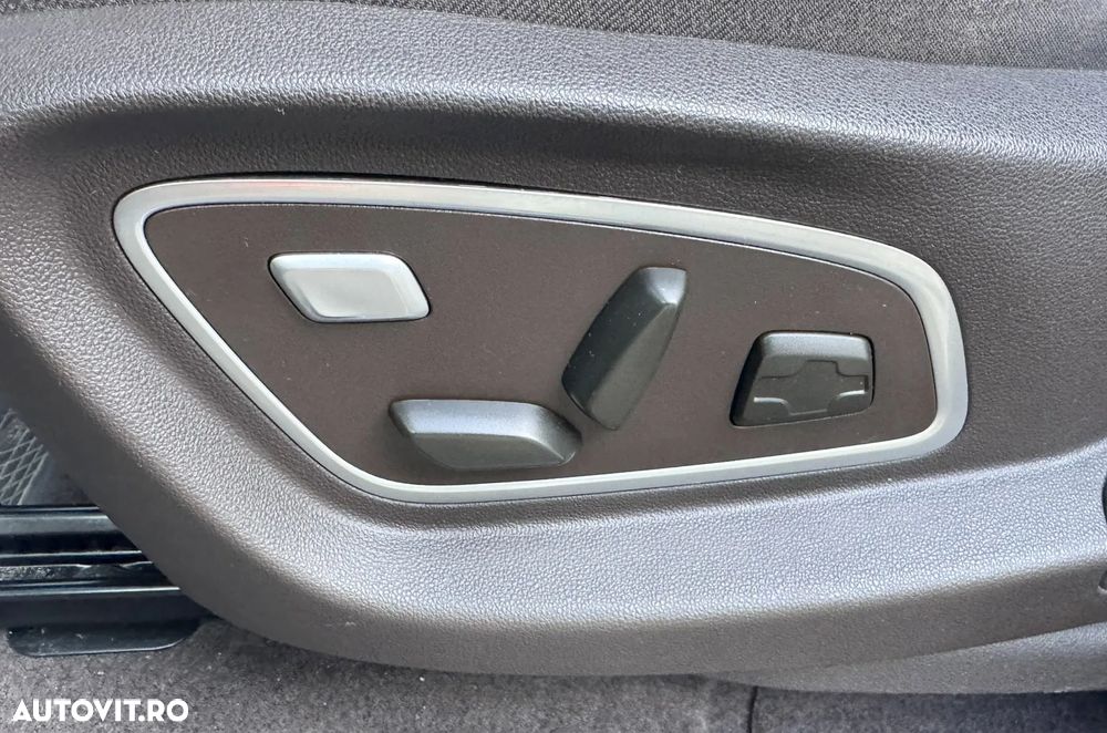 Renault Espace BLUE dCi 160 EDC BUSINESS EDITION - 38