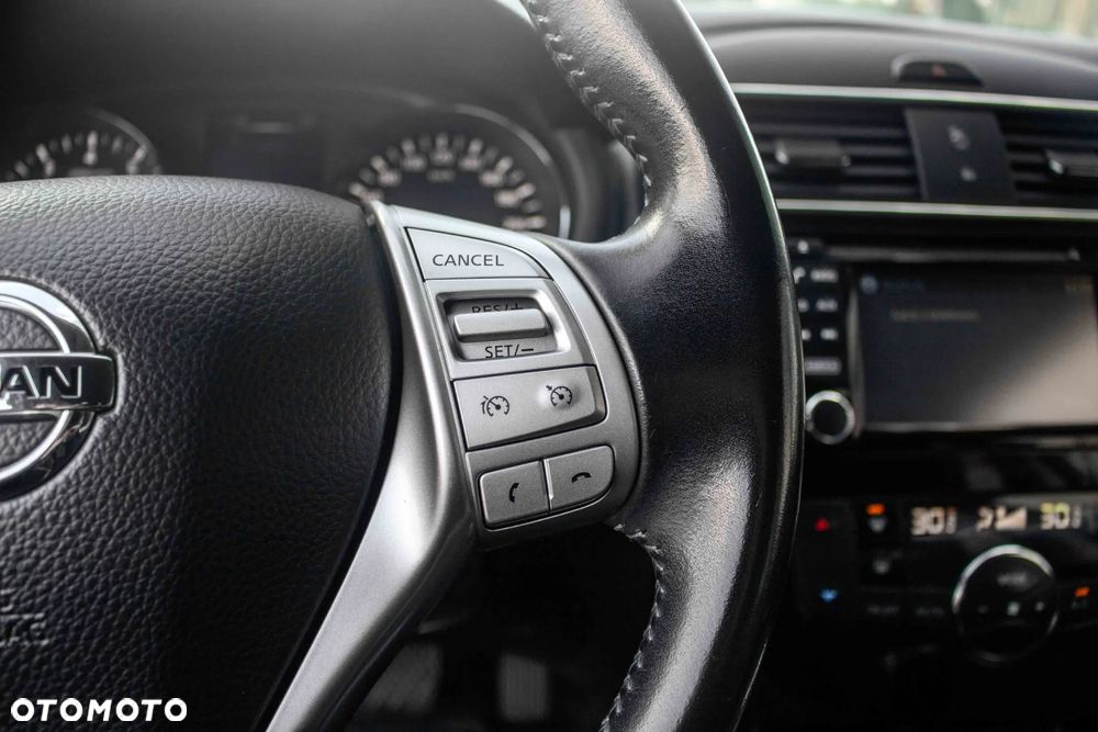 Nissan Pulsar 1.2 DIG-T Tekna Xtronic EU6 - 17