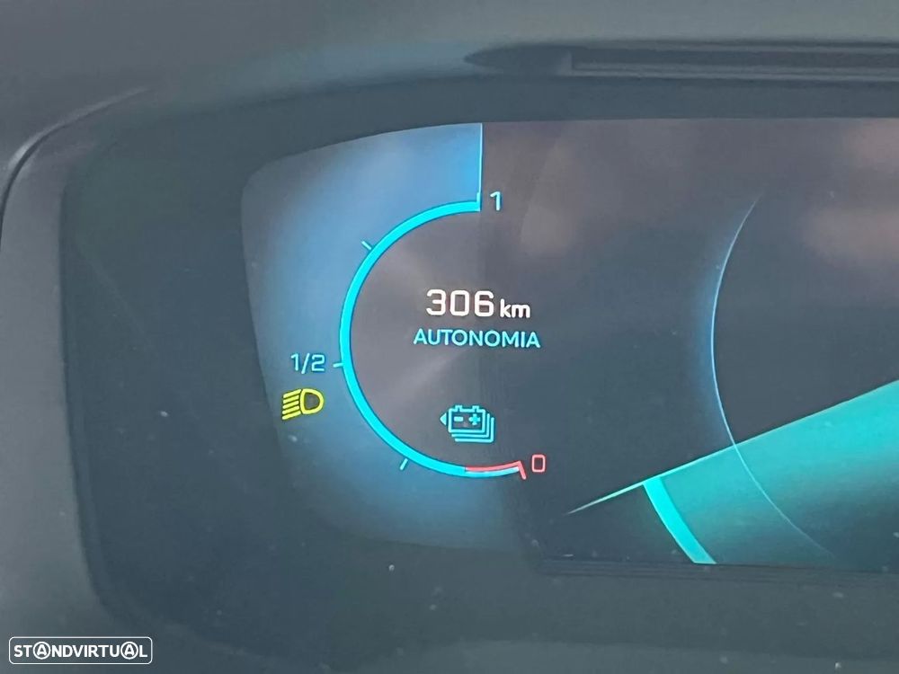 Peugeot e-208 50 kWh Active Pack - 4