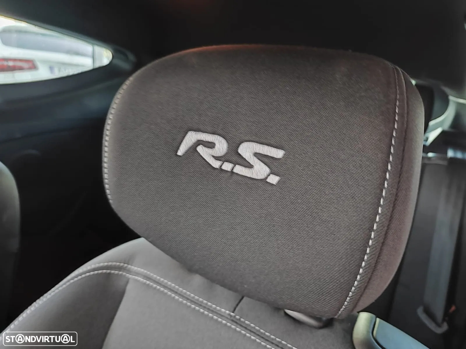 Renault Mégane Coupe 2.0 T 16V RS - 27