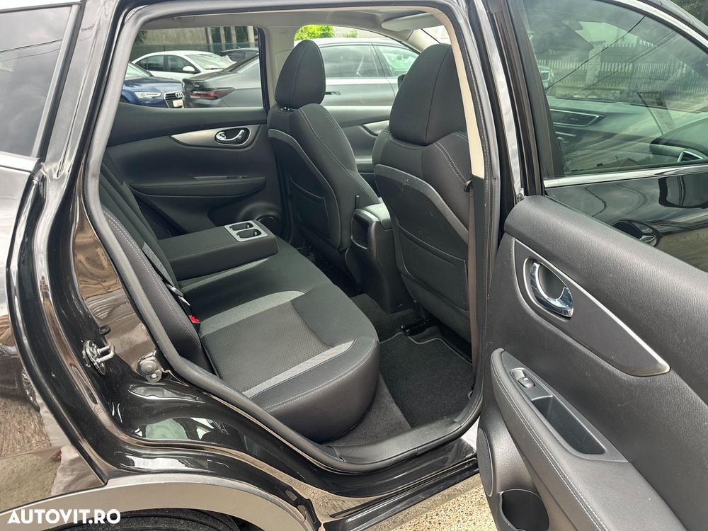 Nissan Qashqai 1.7D 150CP ALL MODE 4X4-I X-TRONIC N-Connecta - 16