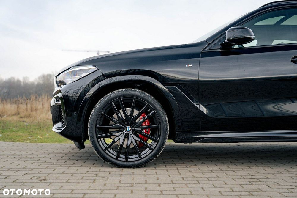 BMW X6 xDrive40i - 11