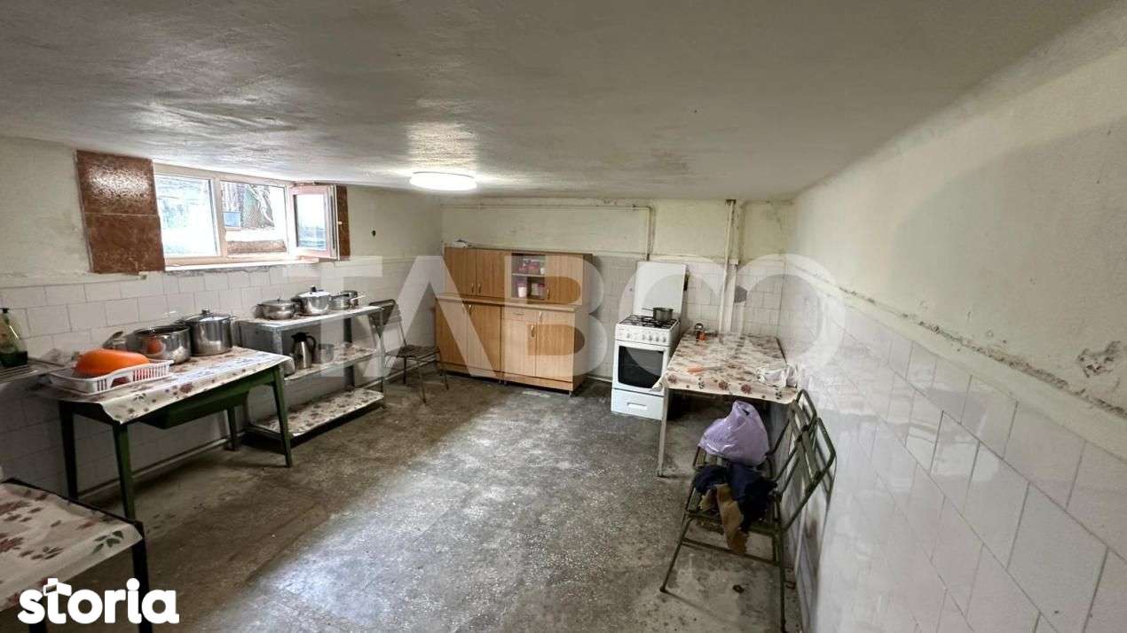 Casa individuala 5 camere acces auto teren 800 mp zona Turnisor Sibiu - Imagine principală: 5/19