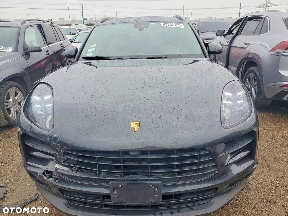 Porsche Macan - 2