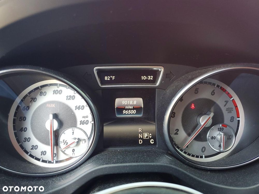Mercedes-Benz CLA - 10